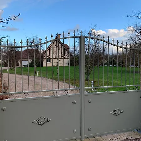 Casa de Férias Entre Terre Et à Proximité De Honfleur Équemauville